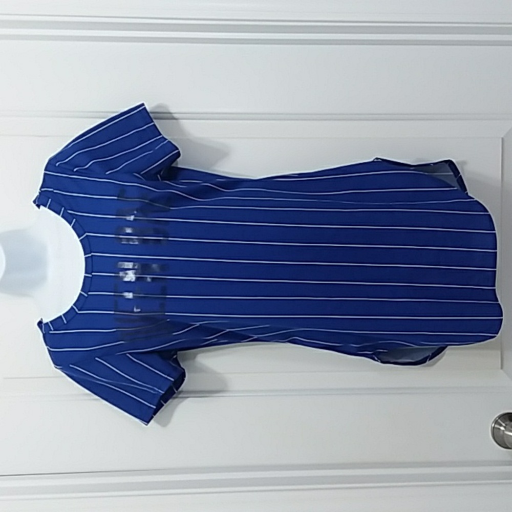 *5/$20* Queen Bae Stripe Shirt